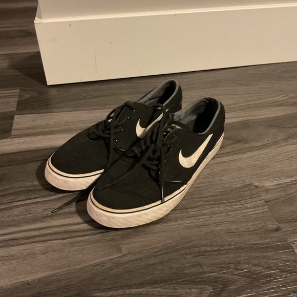 Stefan Janoskis Size 6.5 men’s - Picture 3 of 5